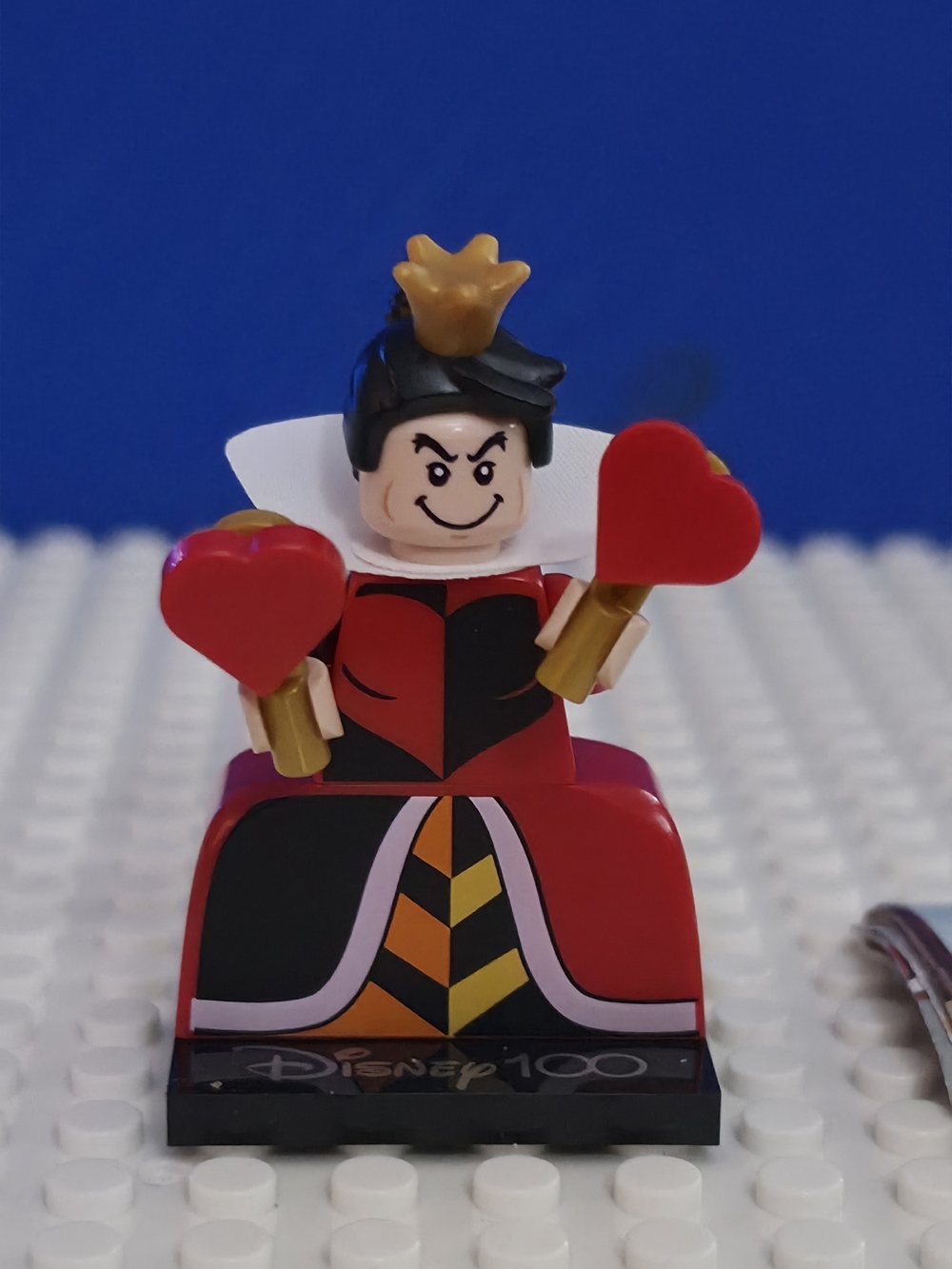 LEGO Disney 100 Queen of Hearts Minifigure 71038 CMF Alice In Wonderland